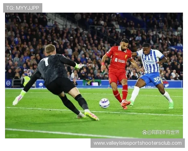 主场崩盘!利物浦爆冷0-3森林 近7轮英超6负 萨拉赫+伊萨克哑火